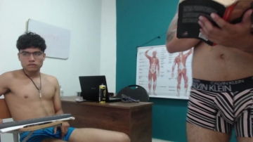 Holy_Sin  15-11-2021 video nipple